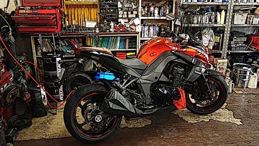 ガレージのバイク